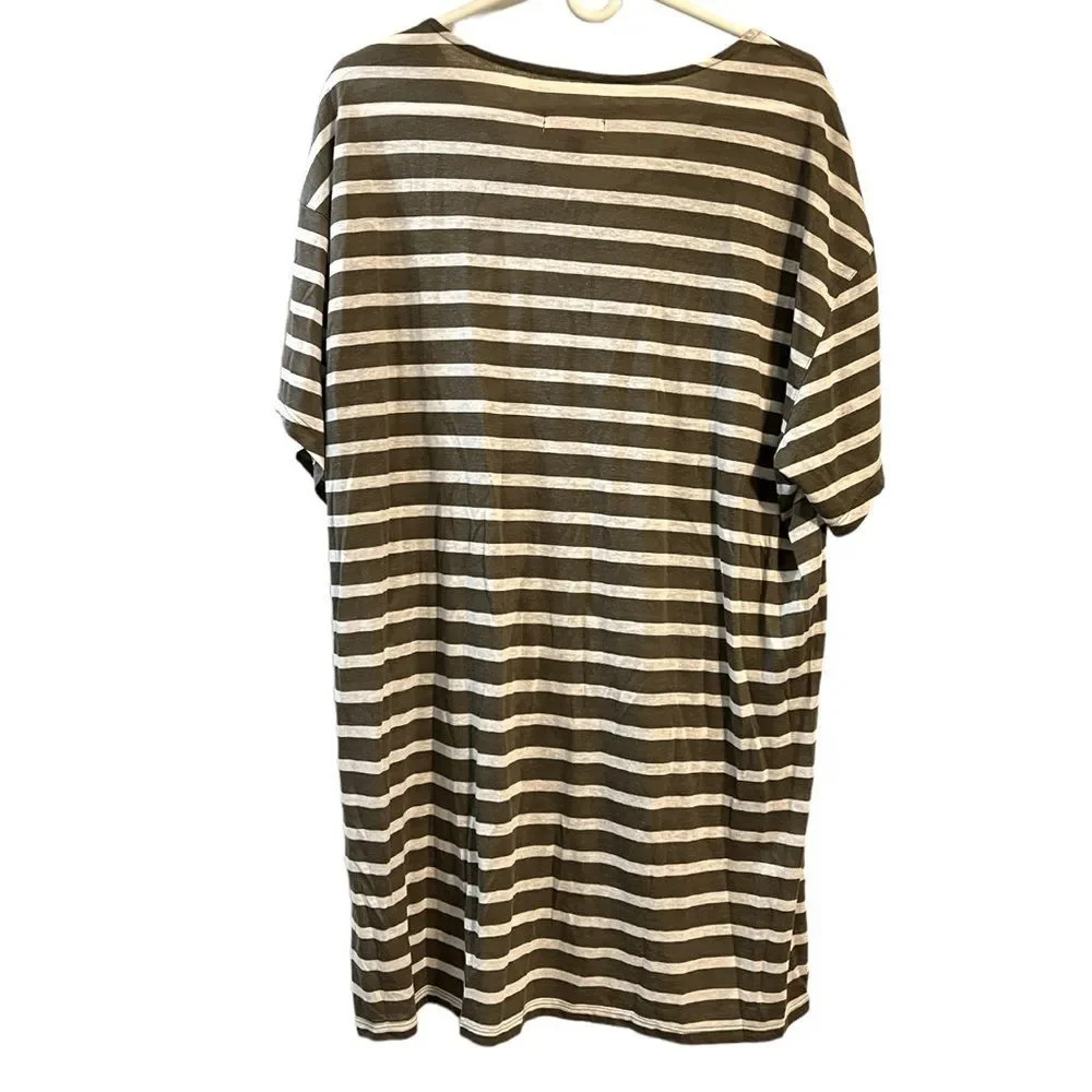 East Adeline Striped V-neck Tunic Top T-shirt Tee 2X Dia & Co Plus Size NWT New - Picture 5 of 9